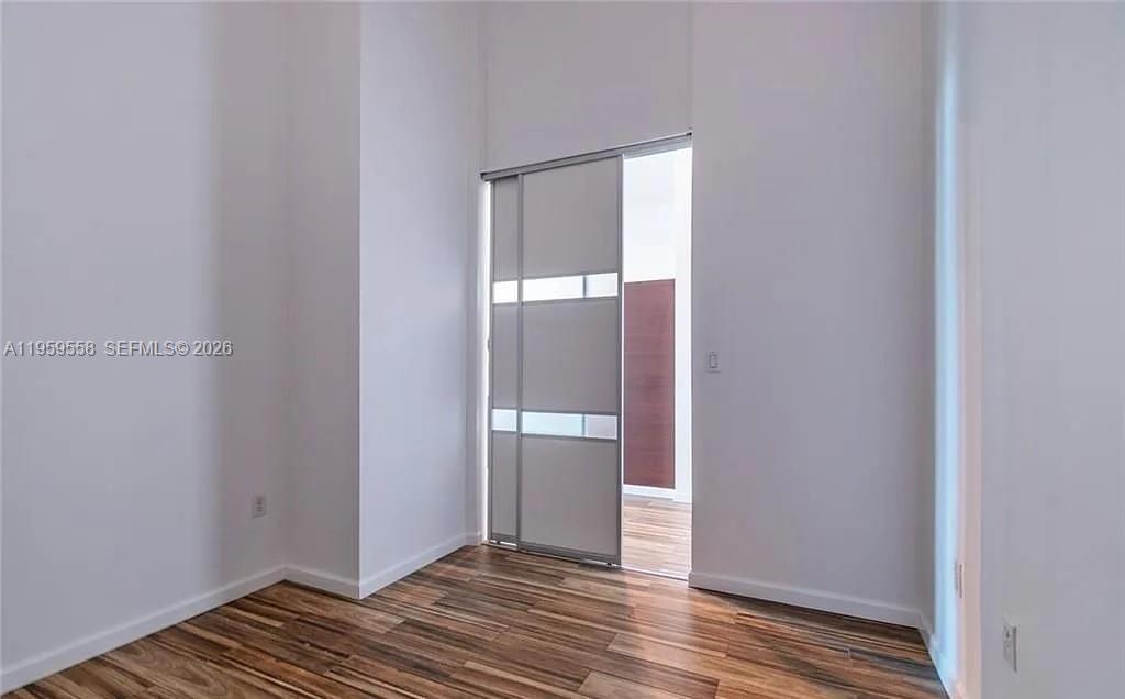 QUANTUM ON THE BAY CONDO - Residential