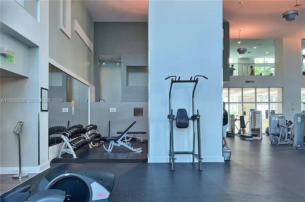 QUANTUM ON THE BAY CONDO - Residential