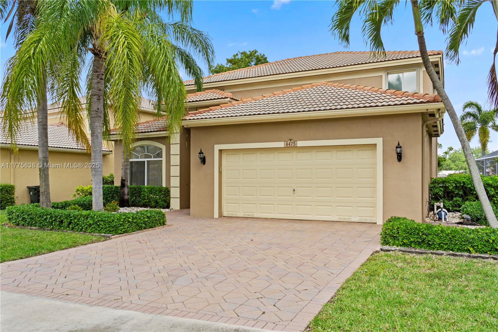 Property for Sale at 4475 Banyan Trails Dr, Coconut Creek, Broward County, Florida - Bedrooms: 4 
Bathrooms: 3  - $749,000