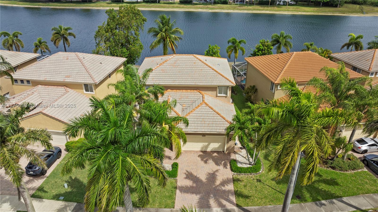 4475 Banyan Trails Dr, Coconut Creek, FL, 33073/$749,000 3 4475 Banyan Trails Dr