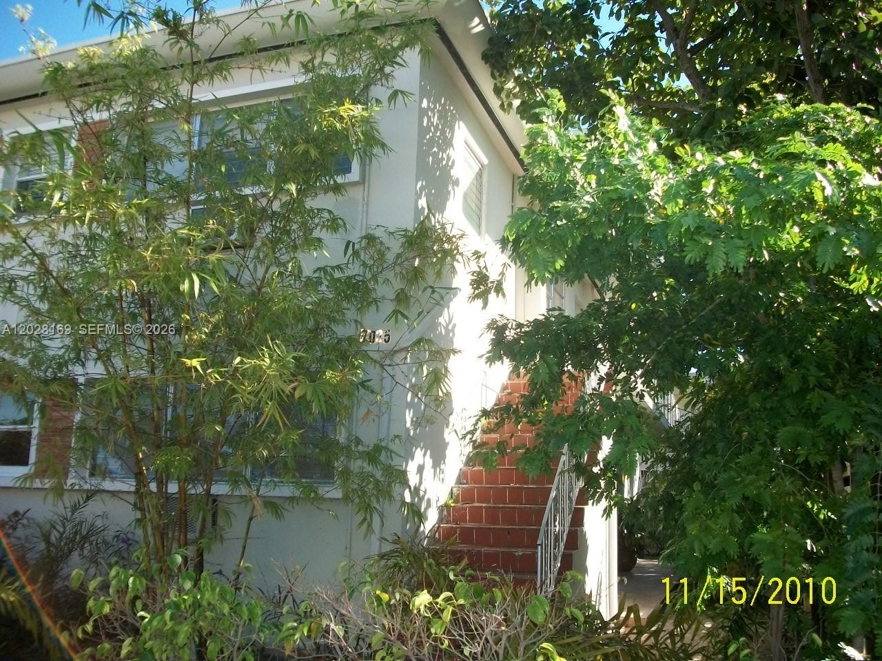 7035 Rue Granville 2