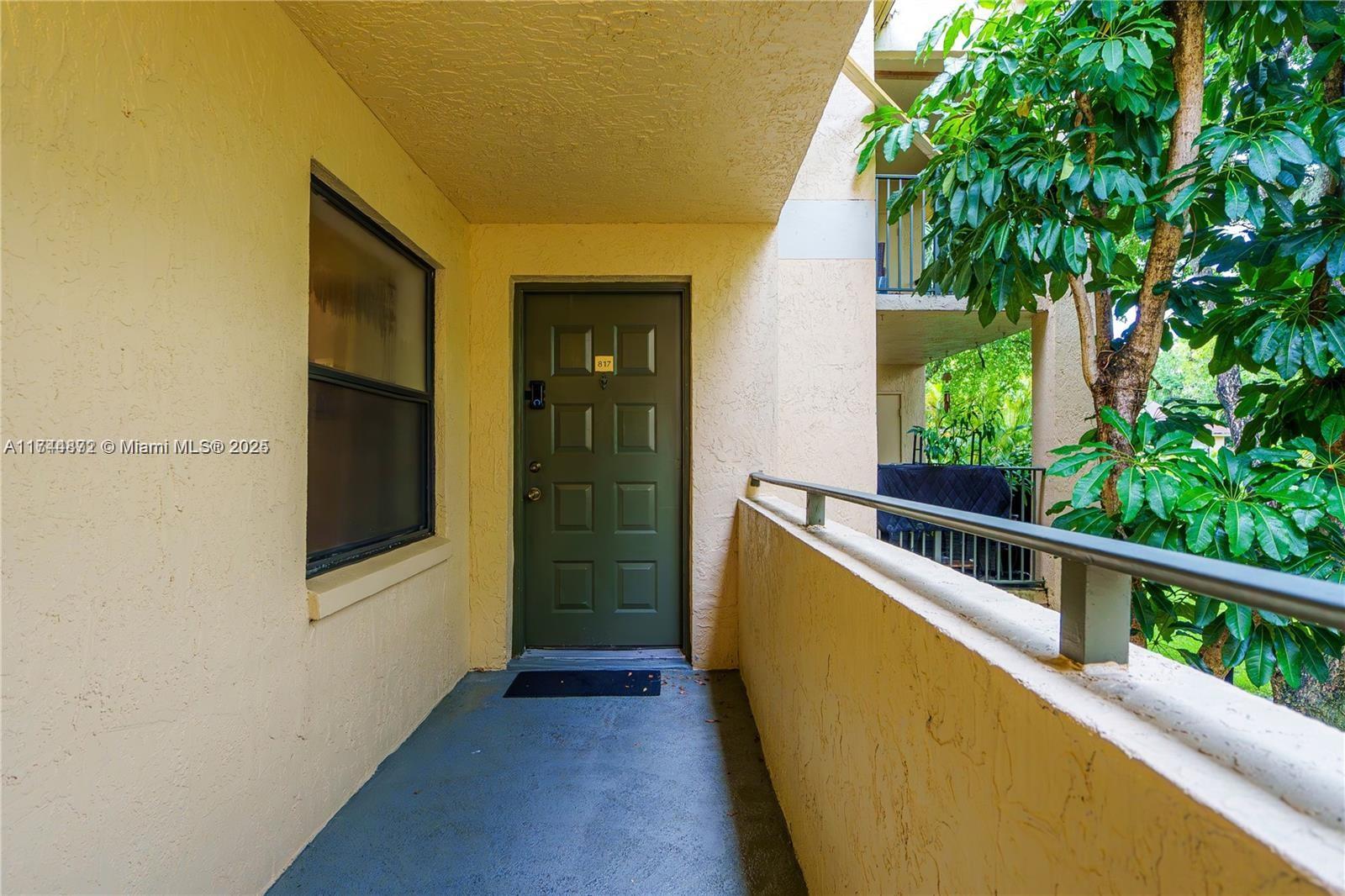 SUMMERBREEZE CONDO - Residential