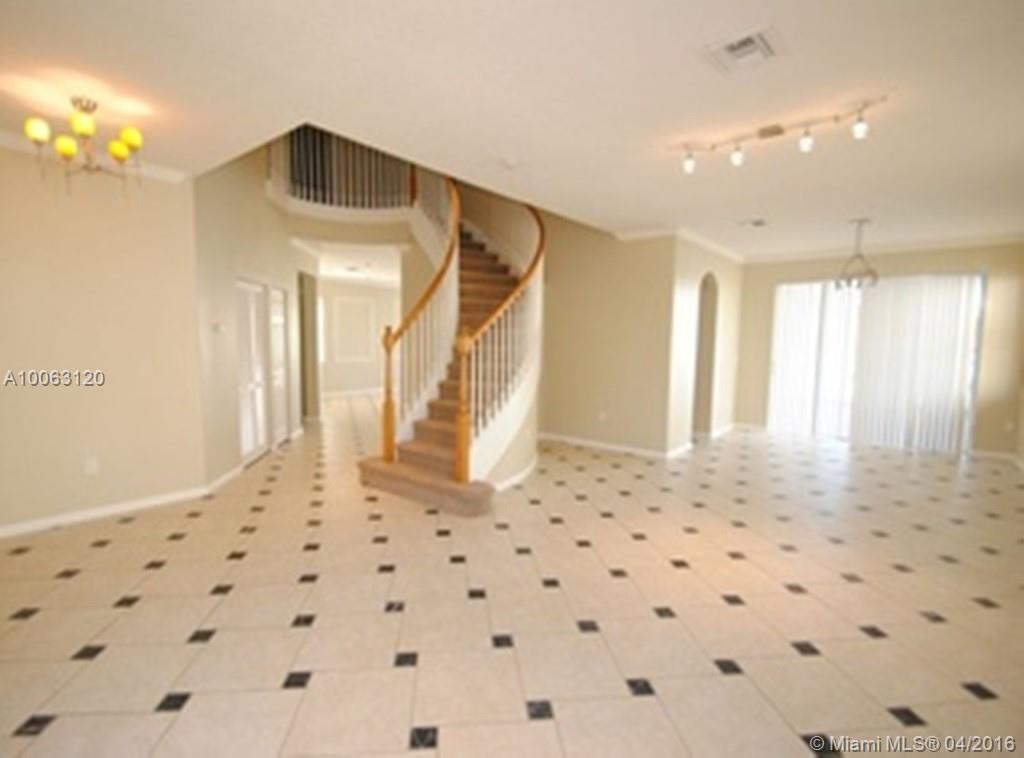 Riviera Isles II 170-53 B - Residential Lease