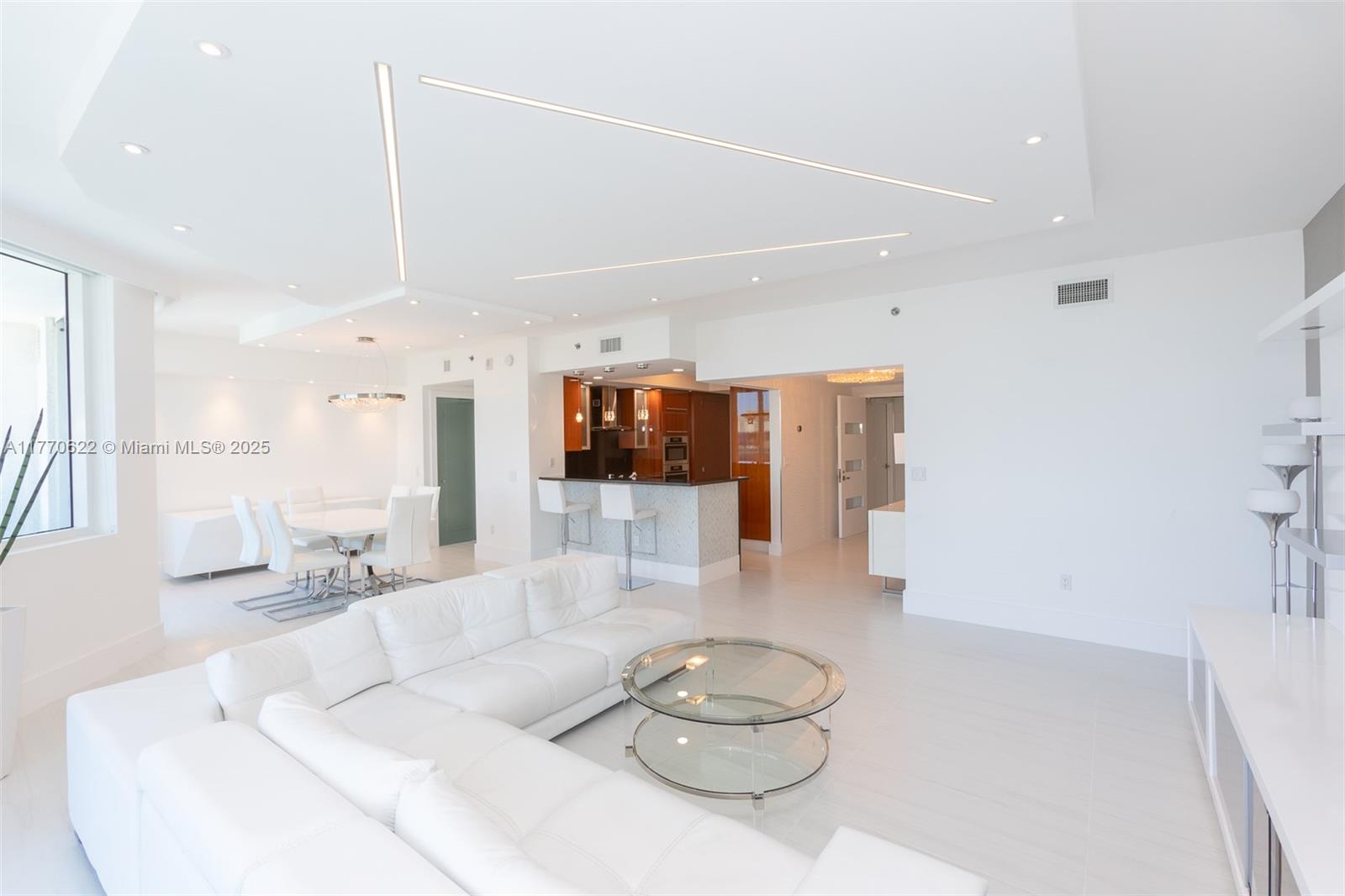 2711 S Ocean Dr 1601