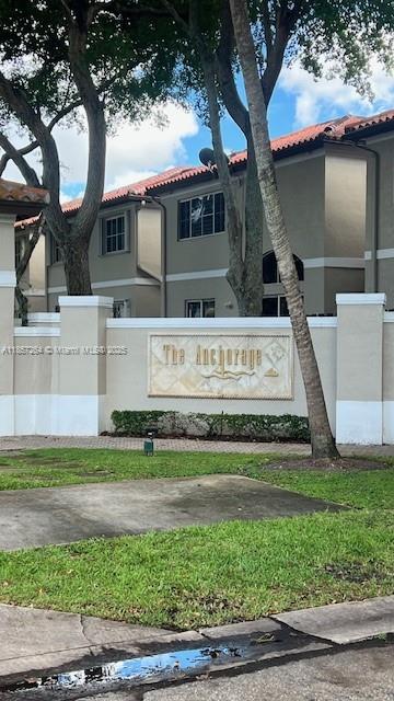 Centrally located in the heart of Miami Lakes, this spacious townhouse offers convenience and potential. Situated near top-rated A+ schools, popular restaurants, shops, and major highways, you’ll enjoy easy access to everything the area has to offer. Featuring a 2024 A/C unit, exterior newly painted and just 5-7 minutes walk to community pool. This property is ready for your personal touch and TLC. Priced to sell quickly—don’t miss this opportunity to create your dream home in a highly sought-after neighborhood.