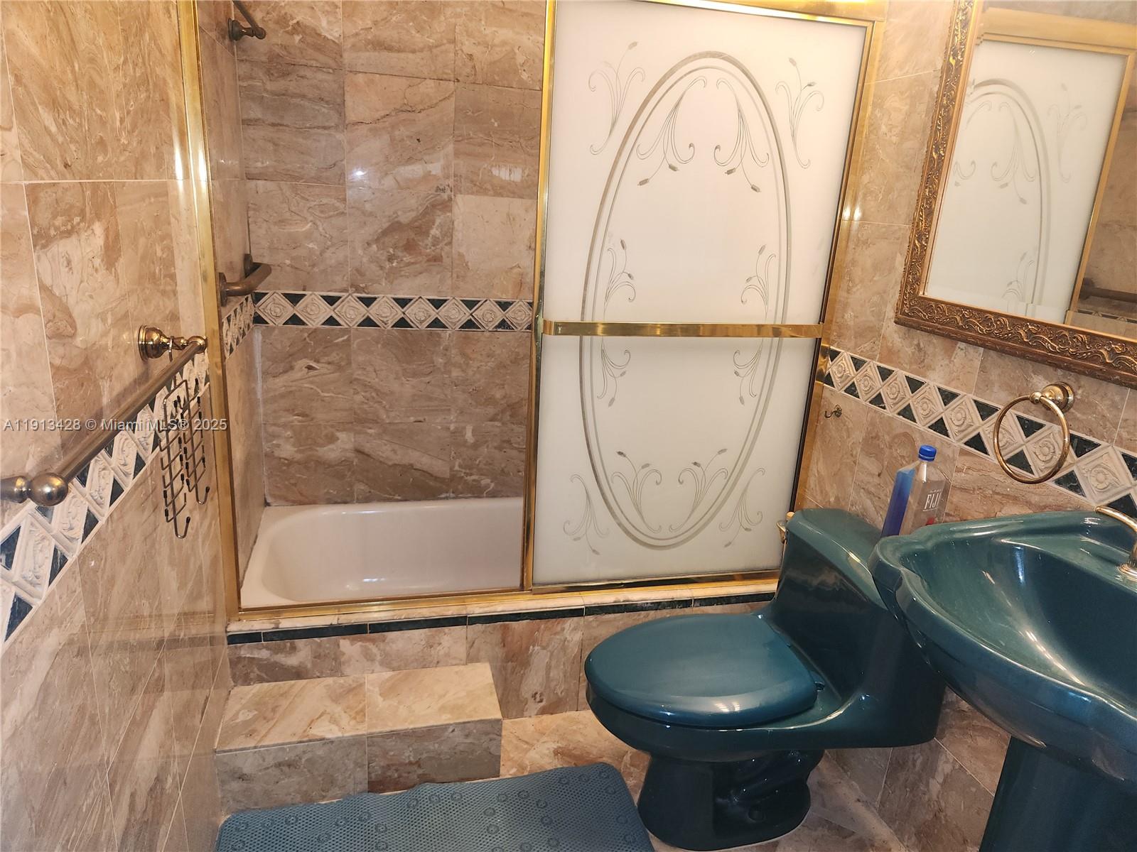 SUNRISE LAKES76-Phase 3 - - Residential