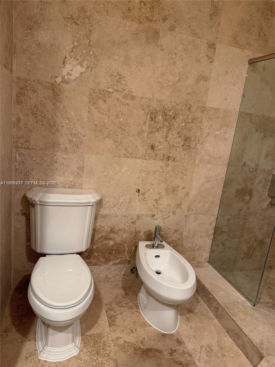 POINCIANA IS YT & RCQ CLU - Residential