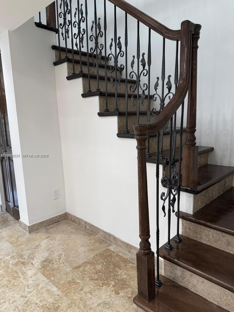 POINCIANA IS YT & RCQ CLU - Residential