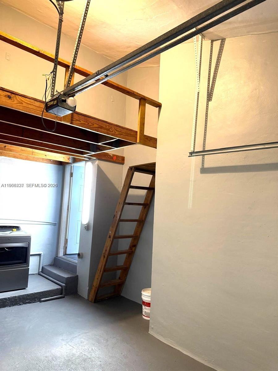 POINCIANA IS YT & RCQ CLU - Residential