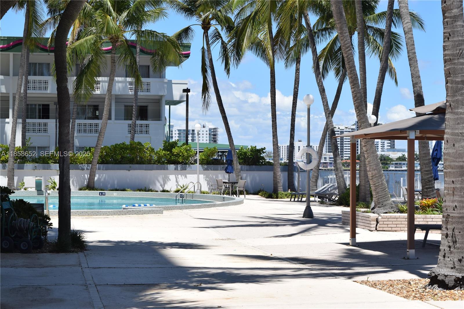 KENNEDY HOUSE CONDO - Residential