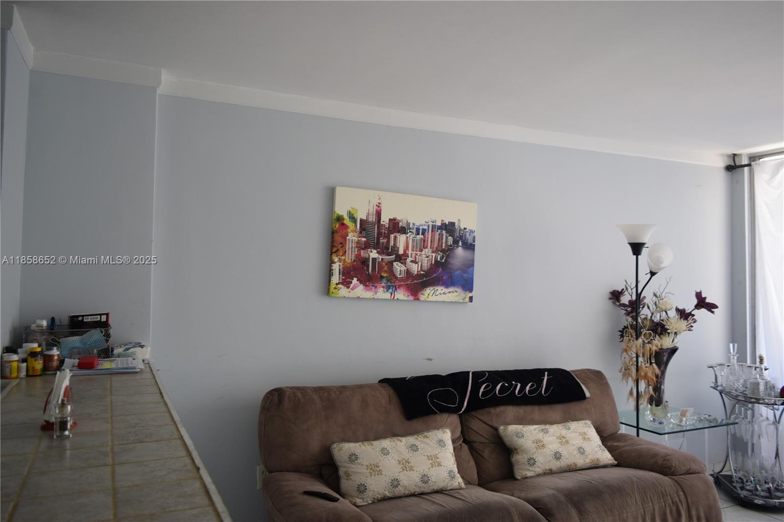 KENNEDY HOUSE CONDO - Residential