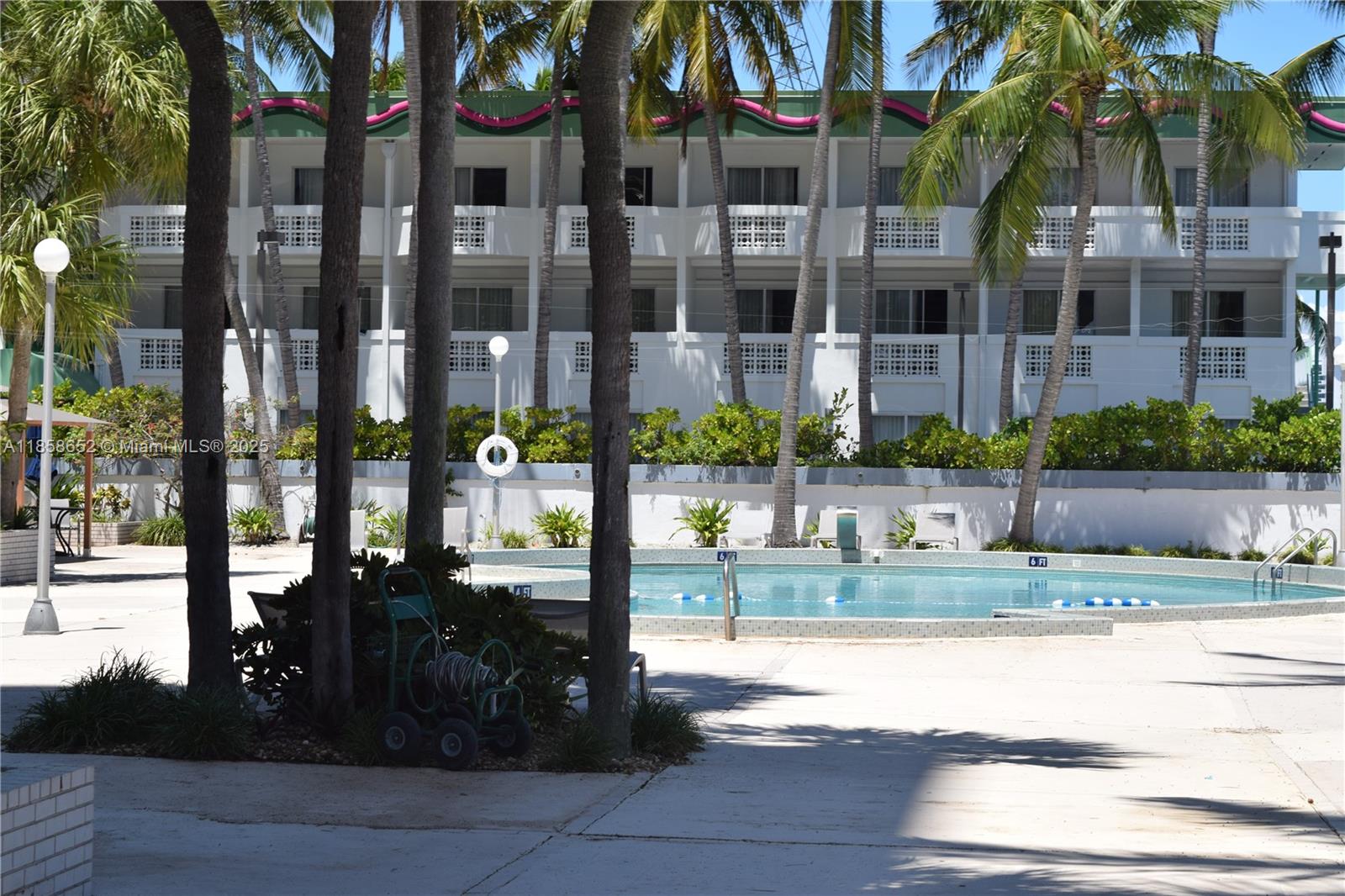 KENNEDY HOUSE CONDO - Residential