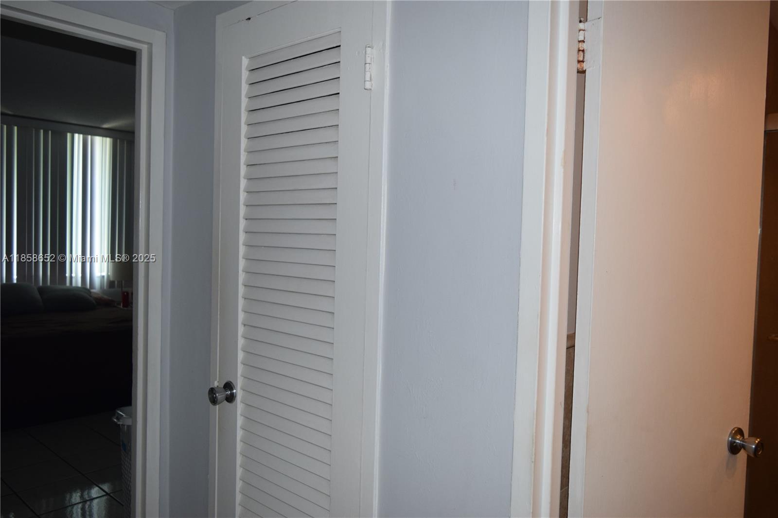 KENNEDY HOUSE CONDO - Residential