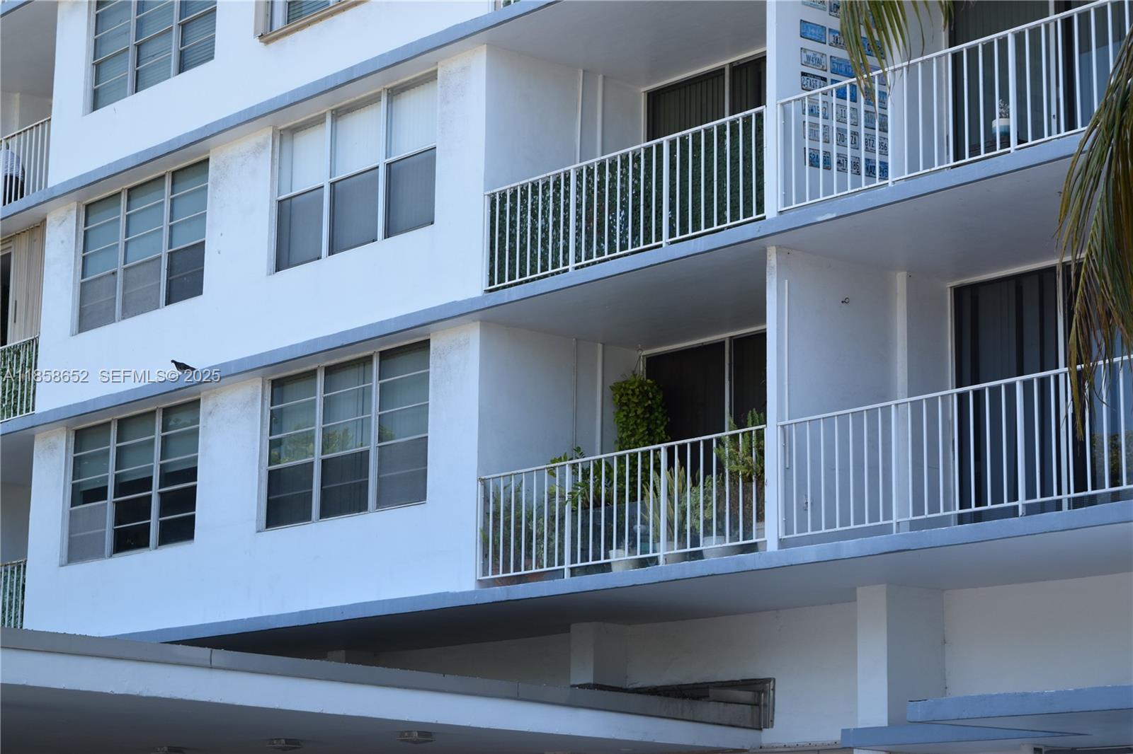 KENNEDY HOUSE CONDO - Residential