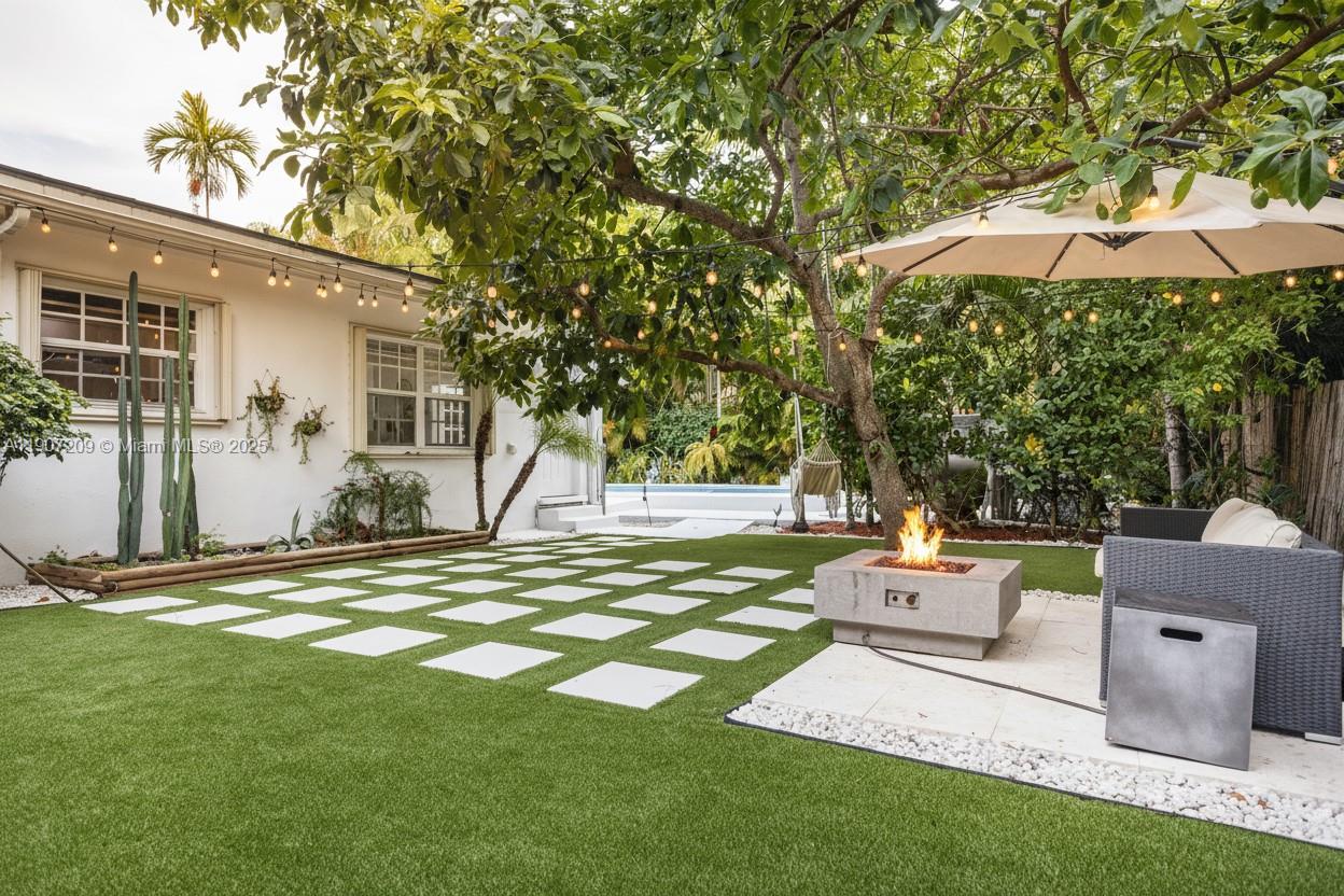 CORAL GABLES GRANADA SEC - Residential