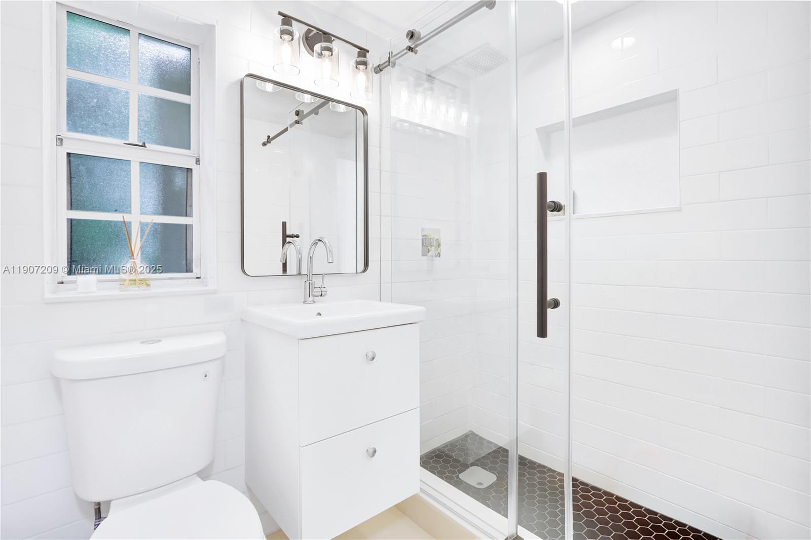 CORAL GABLES GRANADA SEC - Residential