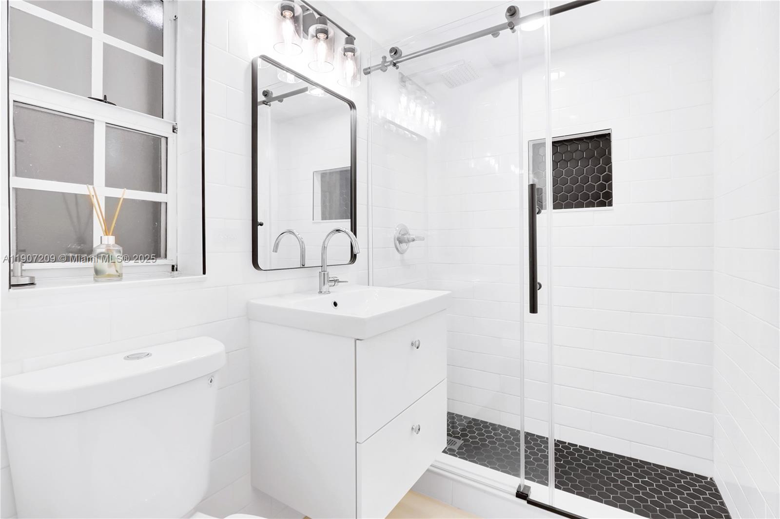 CORAL GABLES GRANADA SEC - Residential