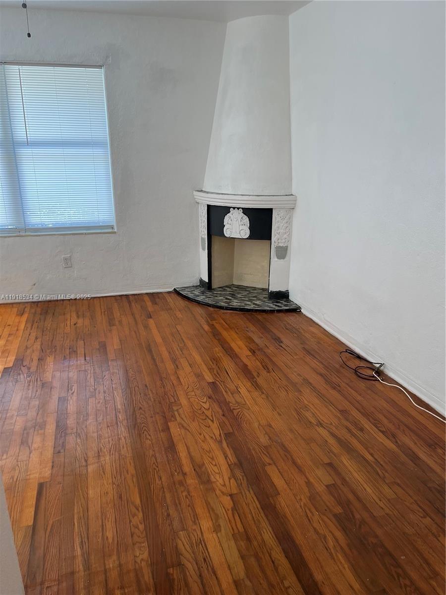 THE CORONET CONDO - Residential Lease