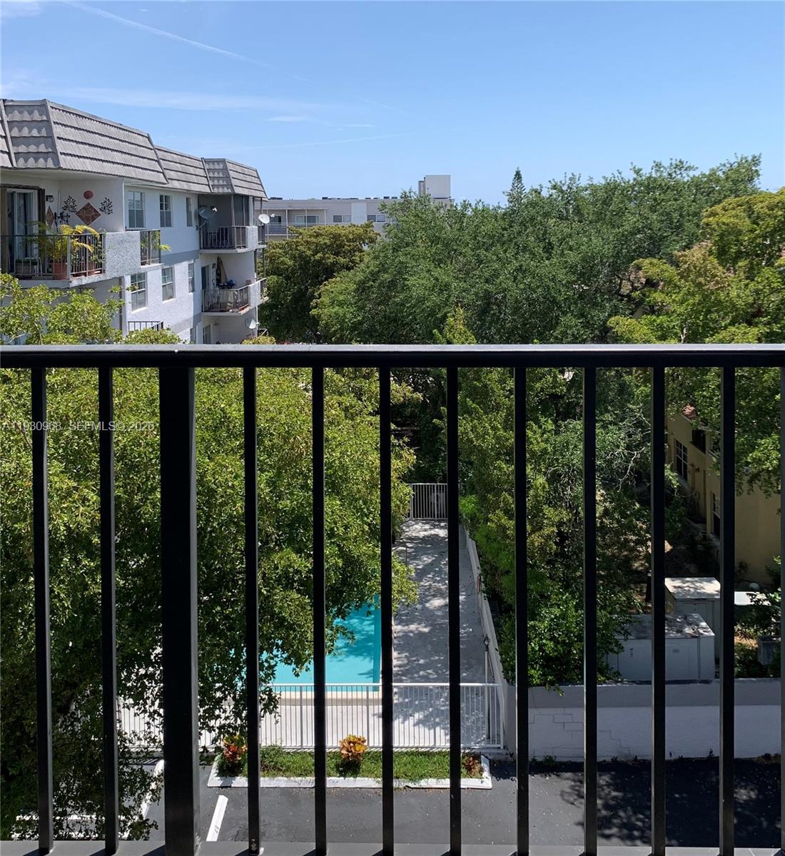 SOUTH SHORE CONDO - Residential