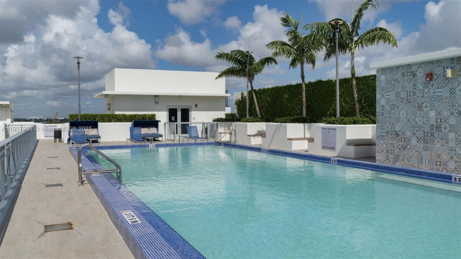 Riverhouse at 11th - Residential Lease