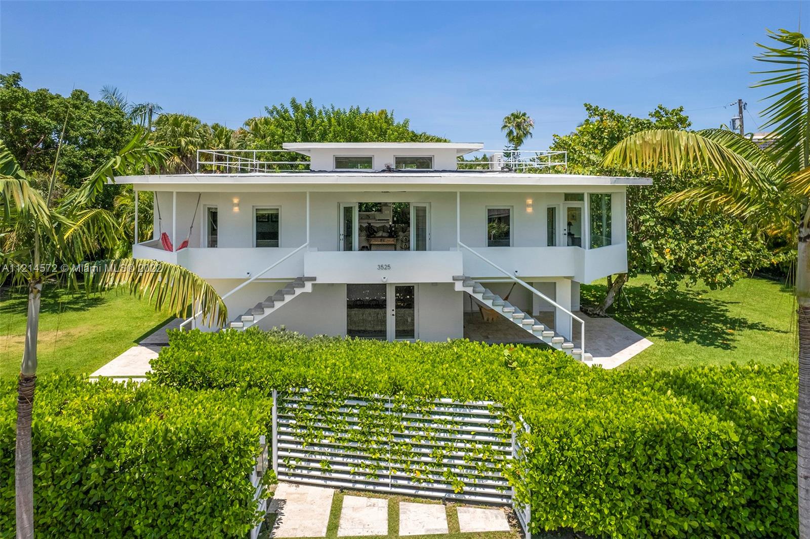 CRYSTAL VIEW - Residential