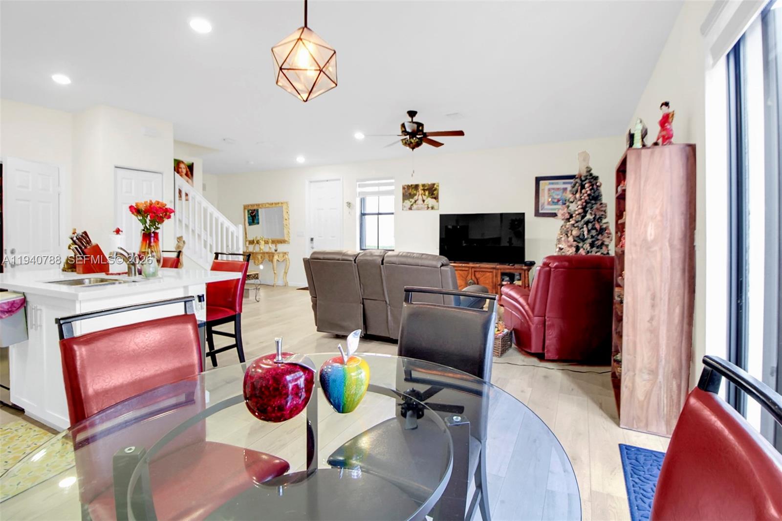 AQUABELLA SECTION ONE - Residential