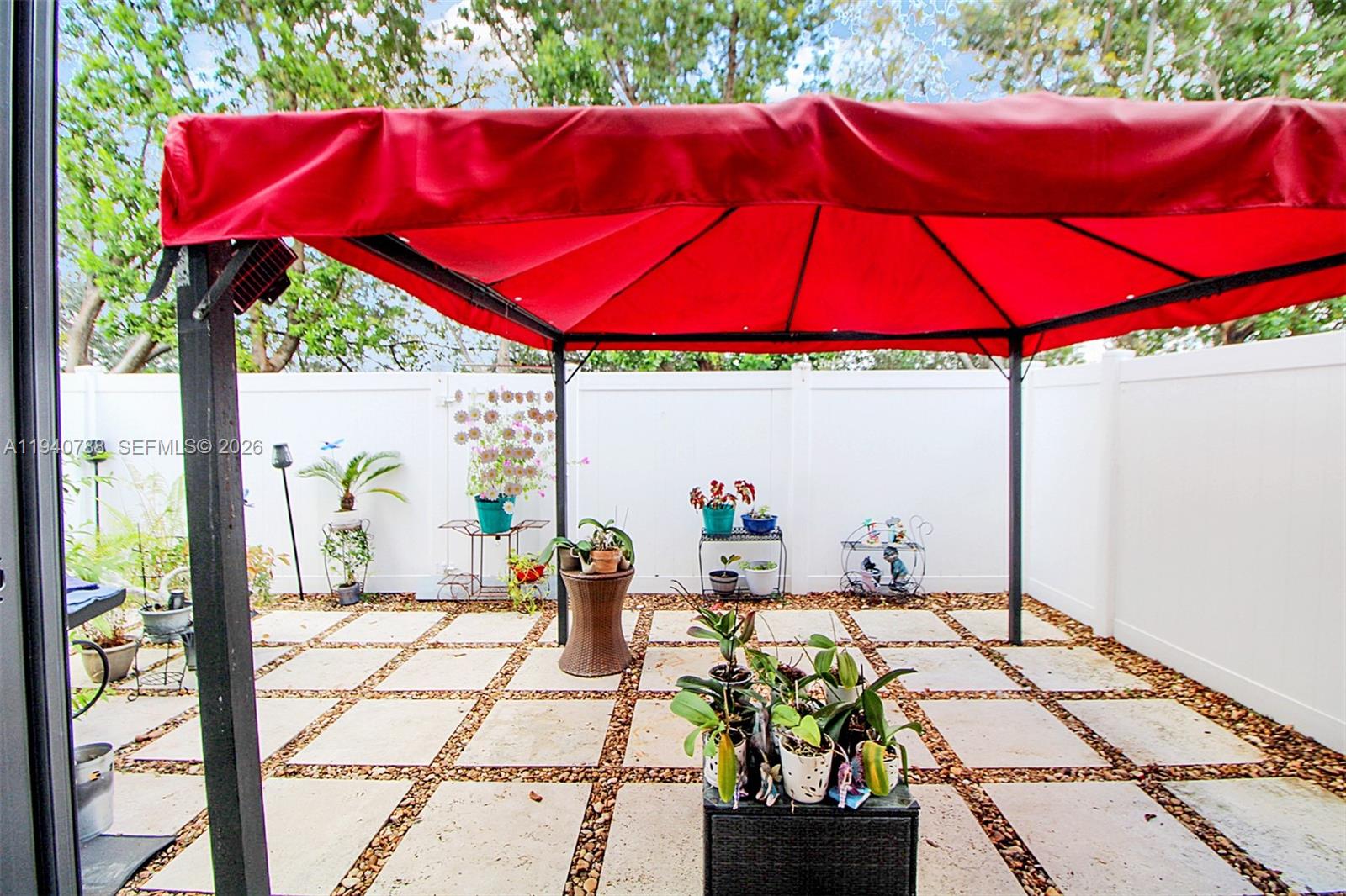 AQUABELLA SECTION ONE - Residential