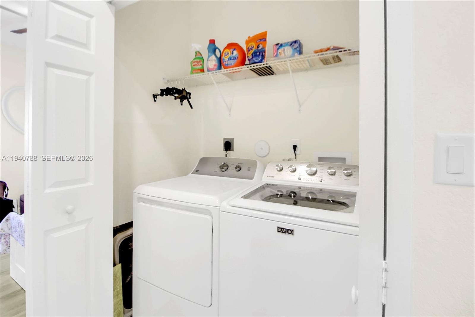 AQUABELLA SECTION ONE - Residential