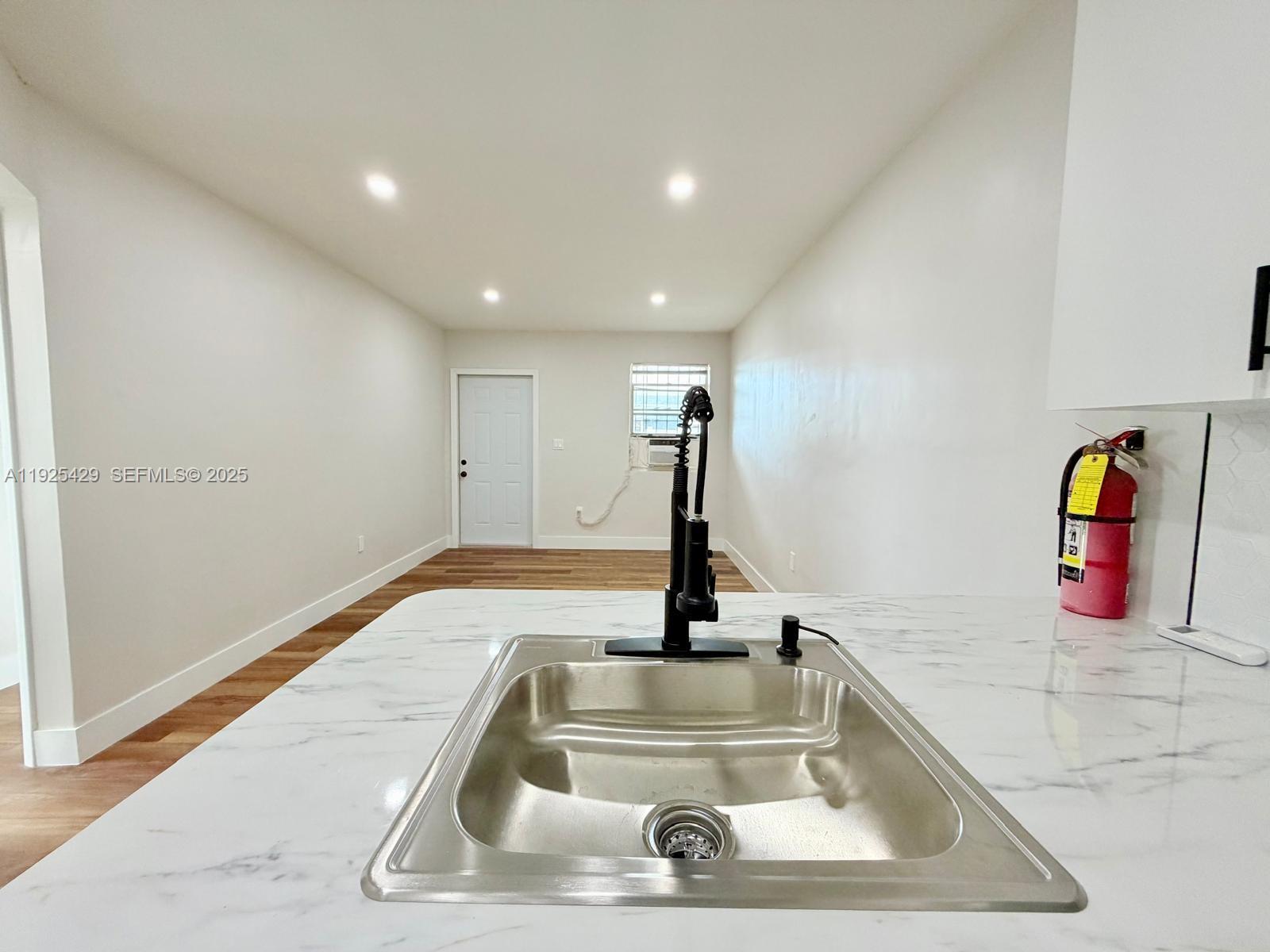 KAY SUB 1ST ADDN - Residential Lease