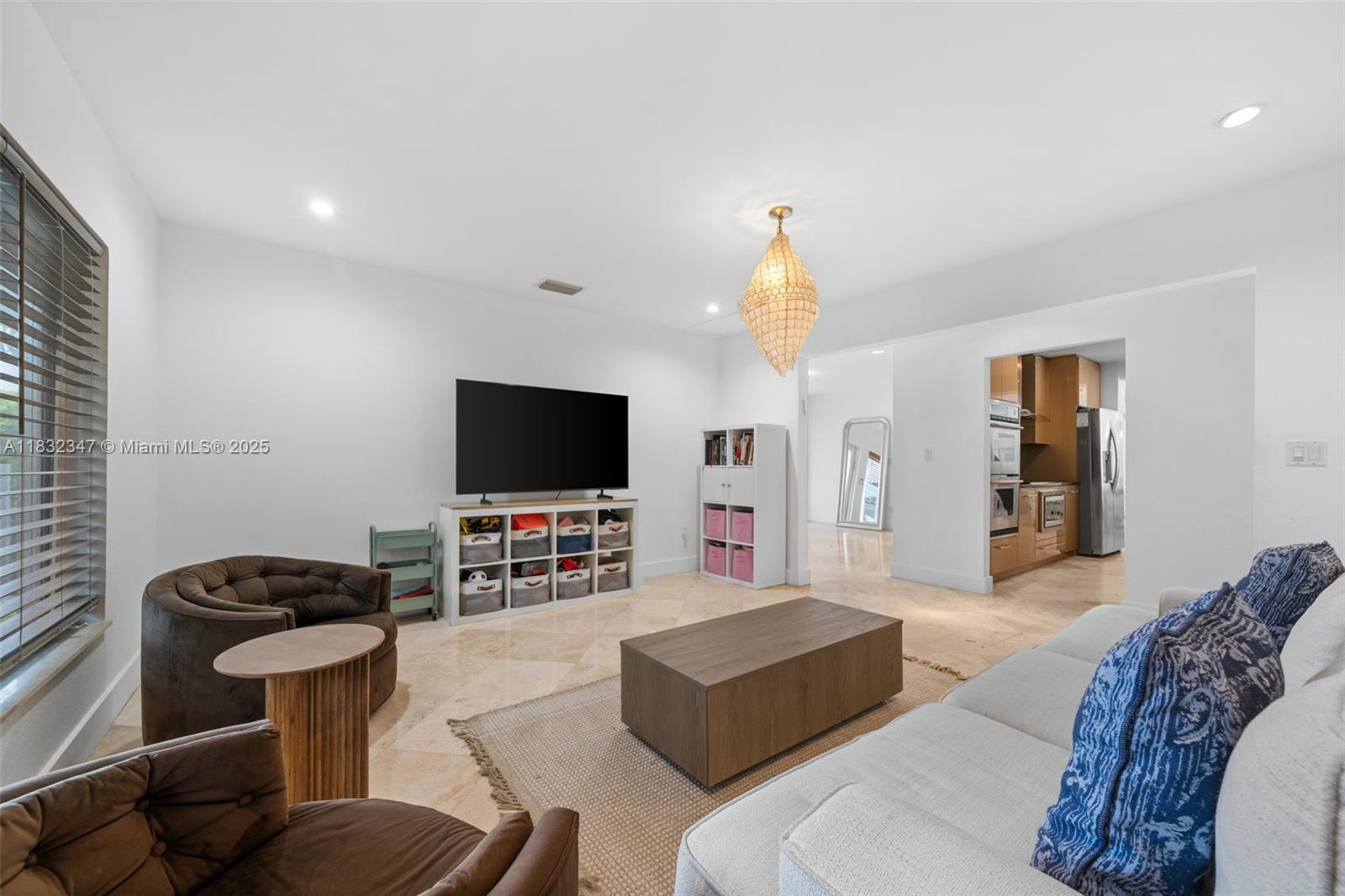 BAY HARBOR ISLAND - Residential