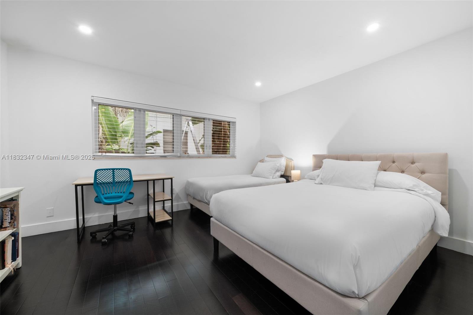 BAY HARBOR ISLAND - Residential