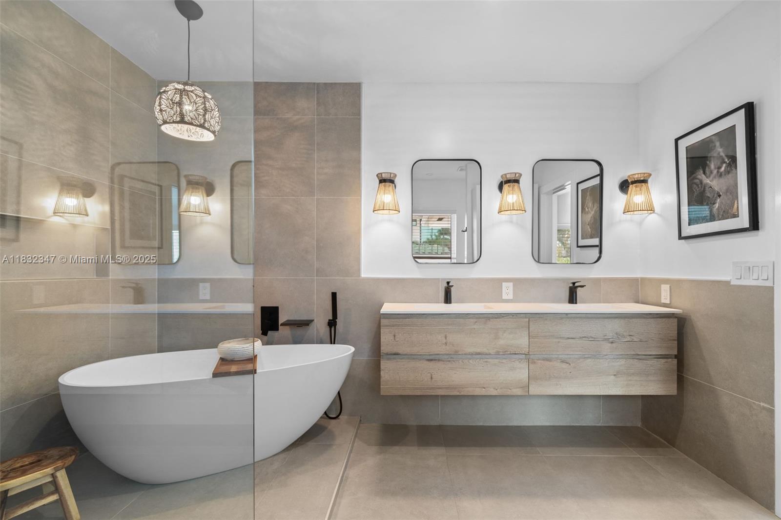 BAY HARBOR ISLAND - Residential