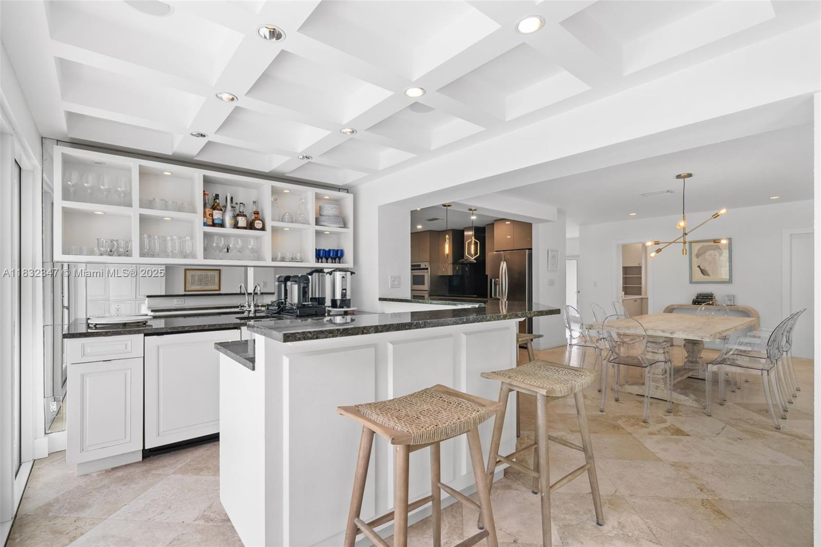 BAY HARBOR ISLAND - Residential