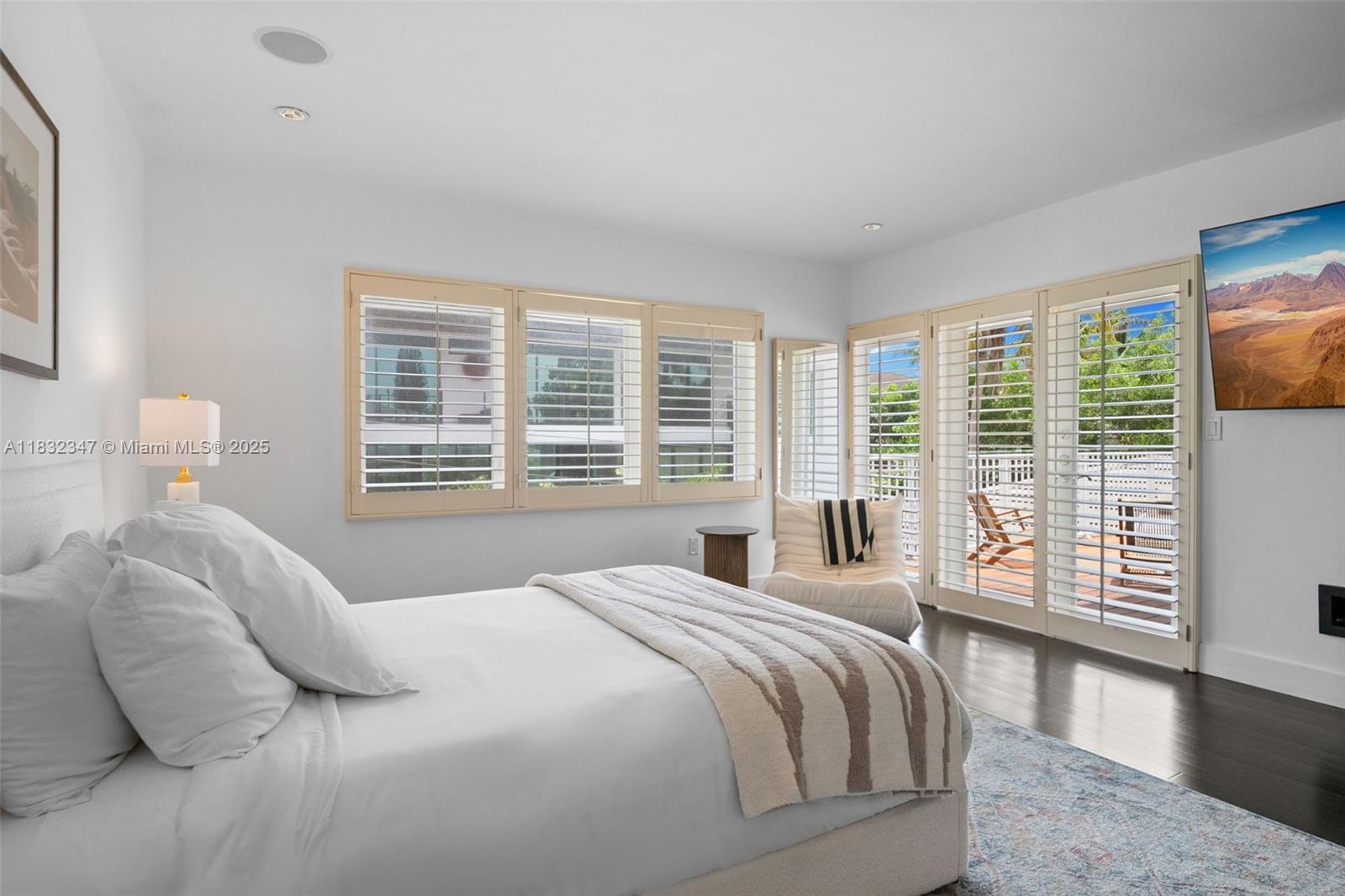 BAY HARBOR ISLAND - Residential