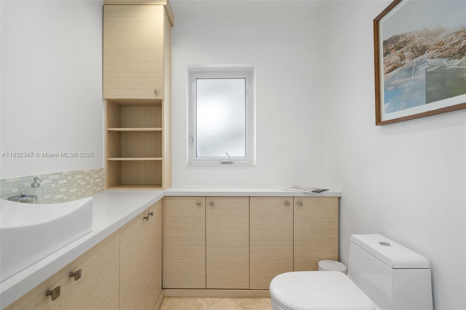 BAY HARBOR ISLAND - Residential