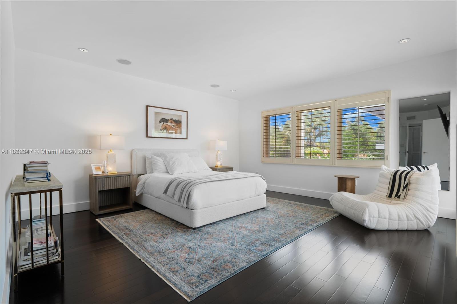 BAY HARBOR ISLAND - Residential