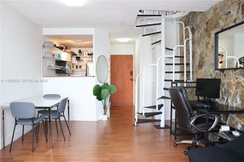 7801 NE 4th Ct 512 Miami FL 33138