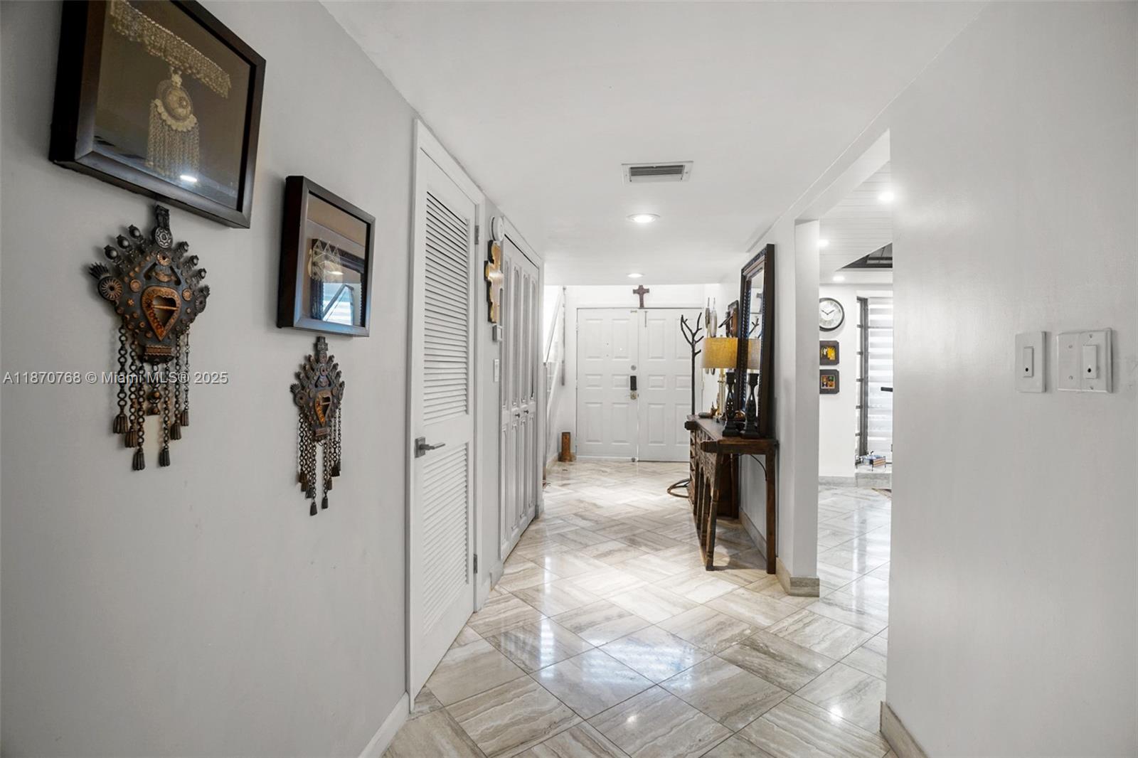 FOUNTAINS OF JACARANDA CO - Residential