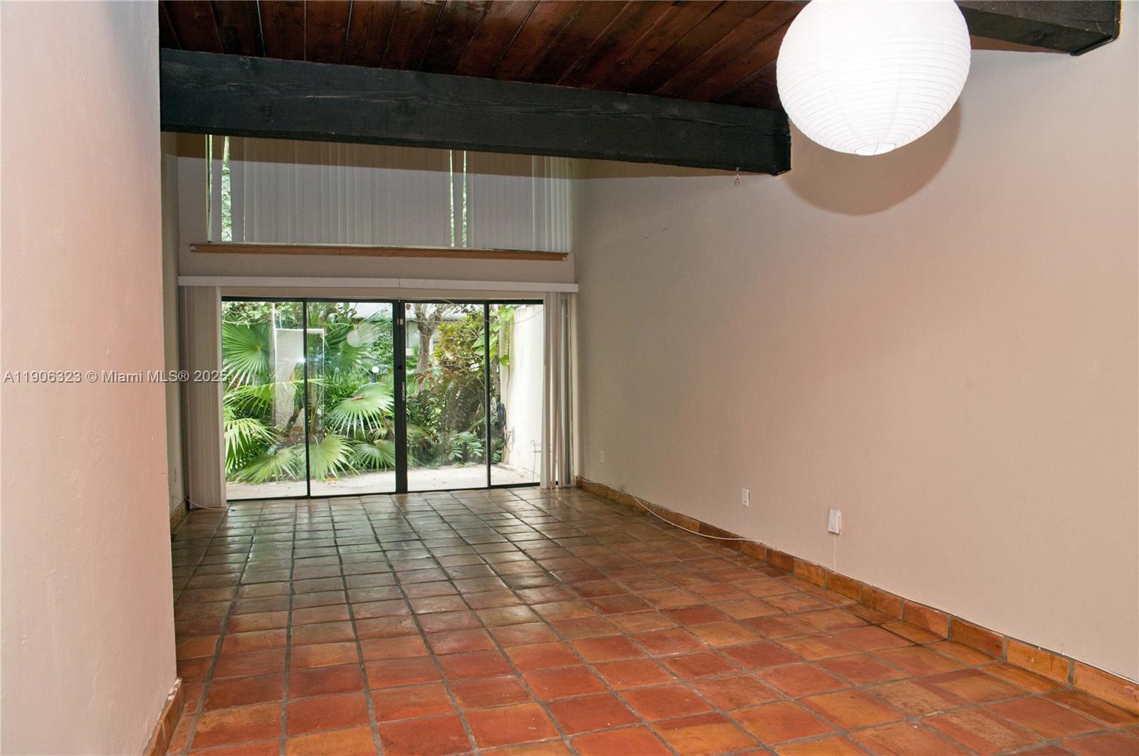 RIVERWOOD SEC 3 - Residential Lease