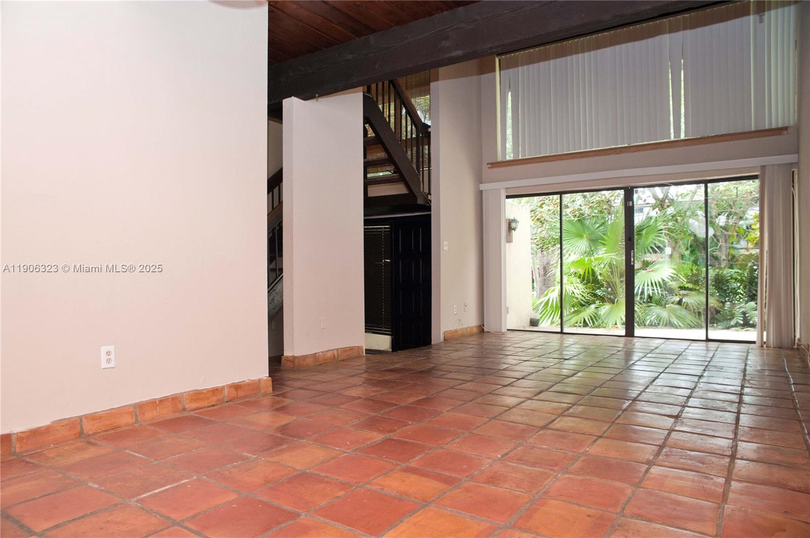 RIVERWOOD SEC 3 - Residential Lease