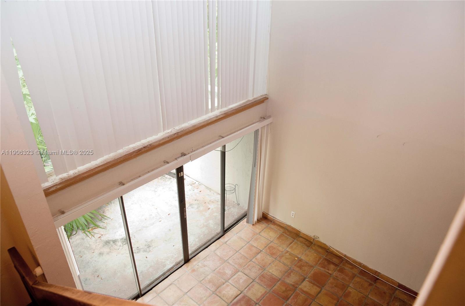 RIVERWOOD SEC 3 - Residential Lease