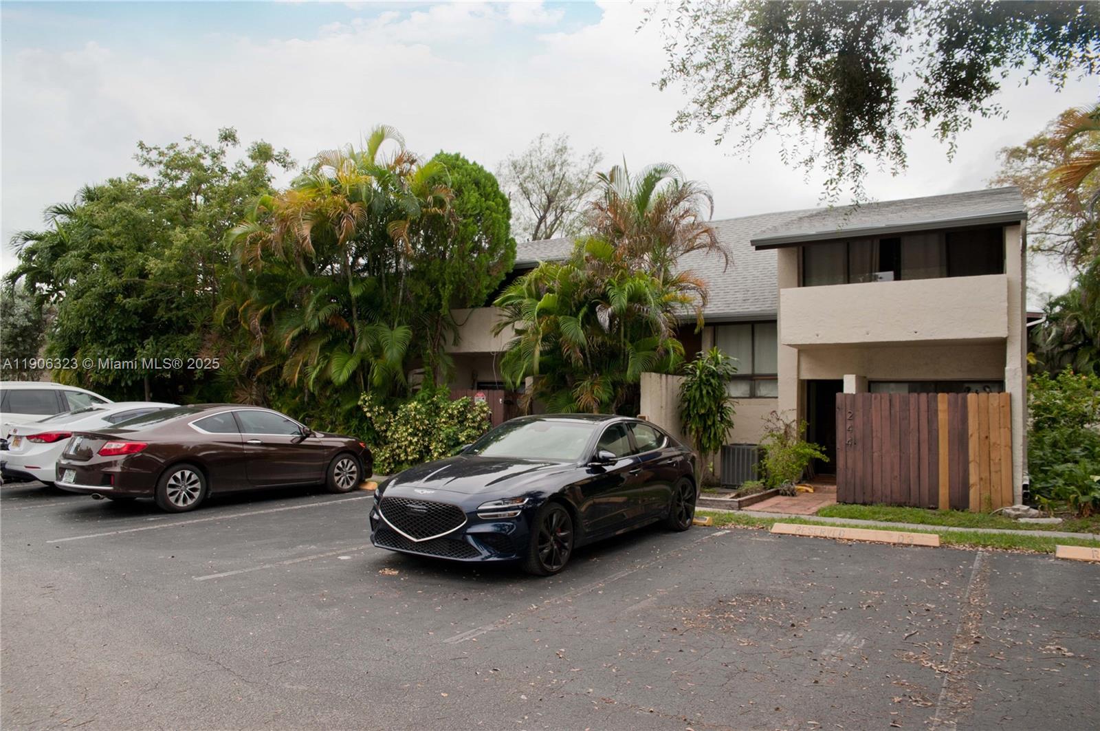 RIVERWOOD SEC 3 - Residential Lease