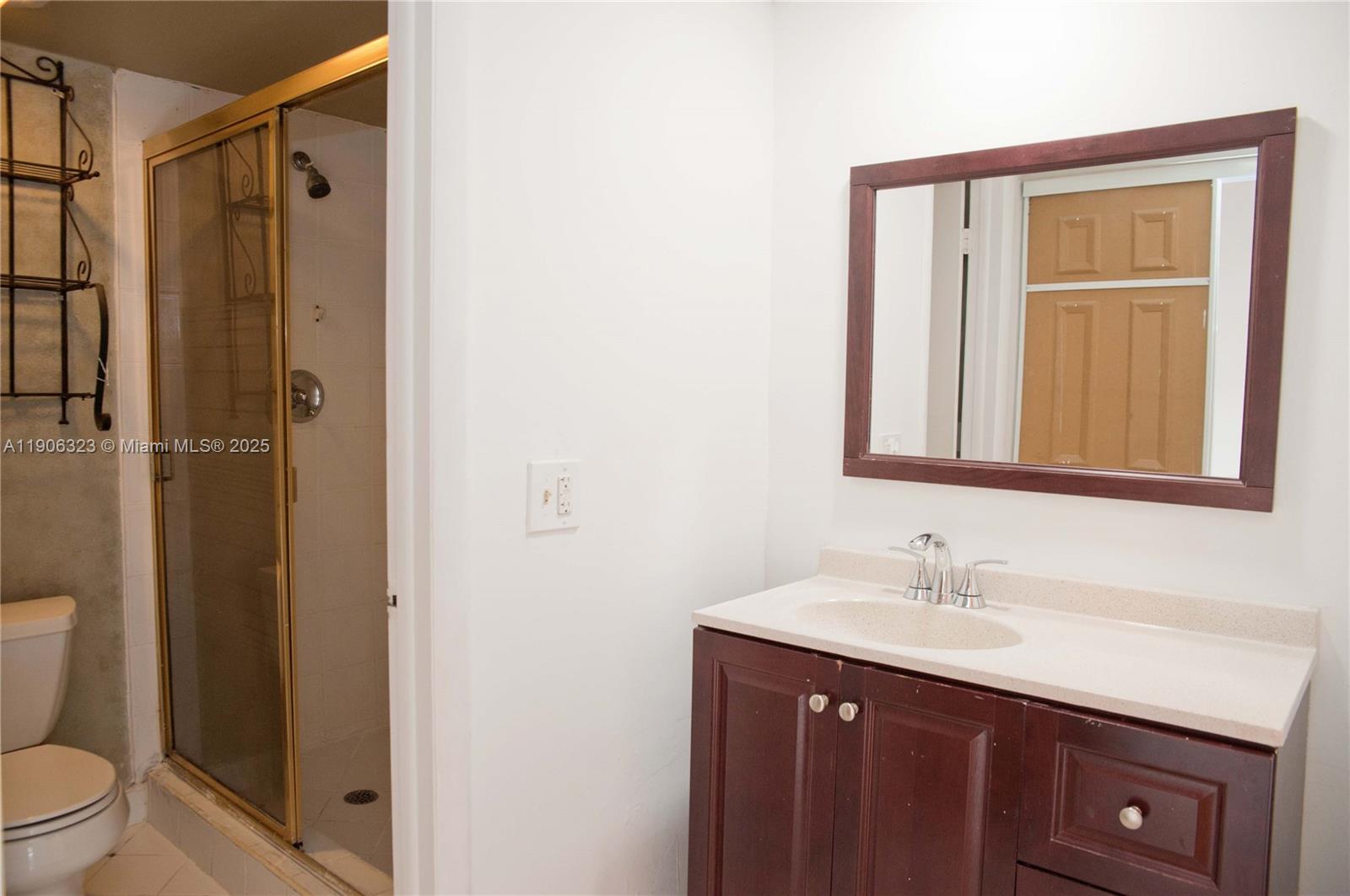 RIVERWOOD SEC 3 - Residential Lease