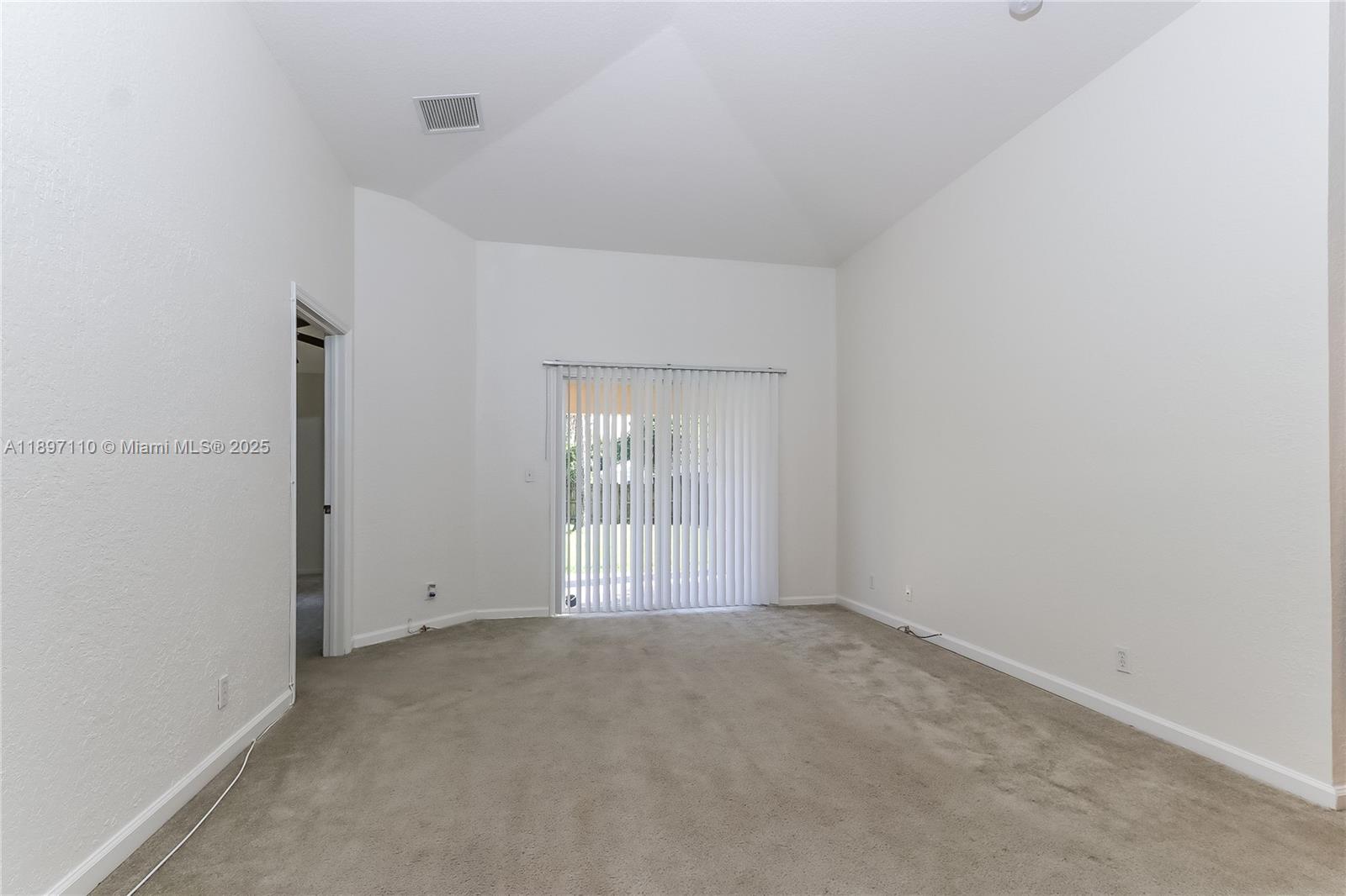 ABYSSINIA PARK - Residential Lease