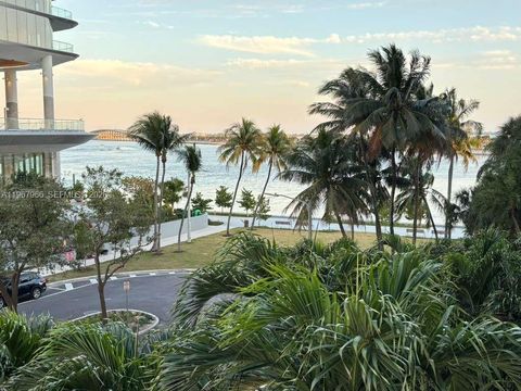 150 SE 25th Rd 4E Miami FL 33129