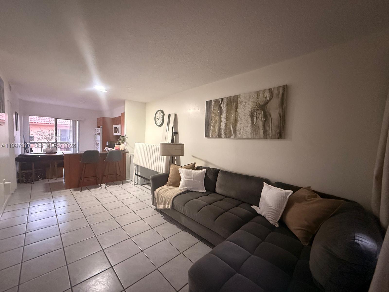 ALAMEDA TOWER I CONDO - Residential Lease