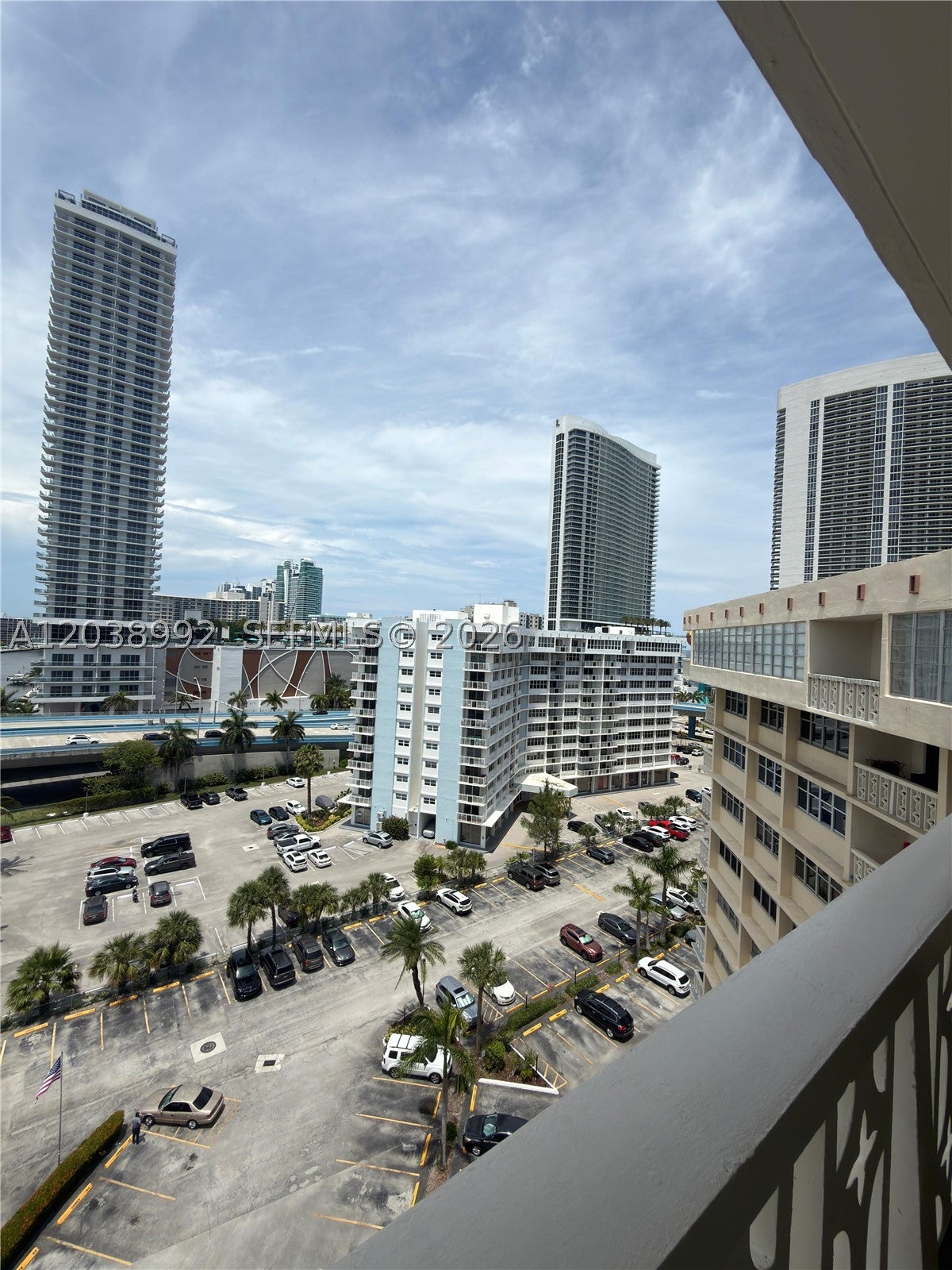 1817 S Ocean Dr 18