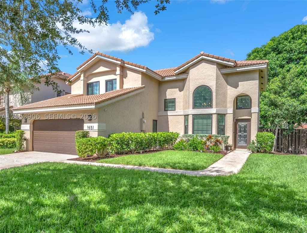Photo of 1651 NW 104th Ave, Plantation, FL 33322 (MLS # A12053906)