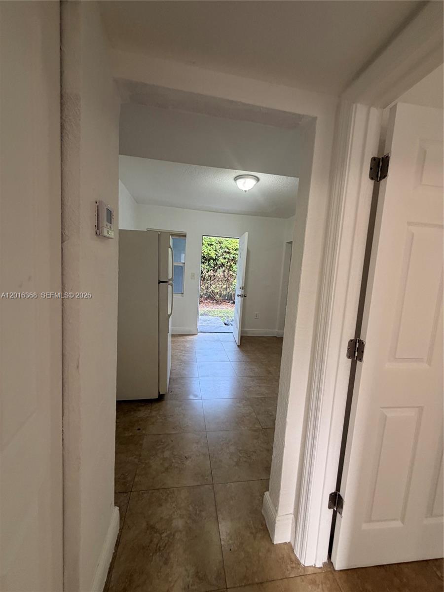 MIAMI NORTH - Residential Lease