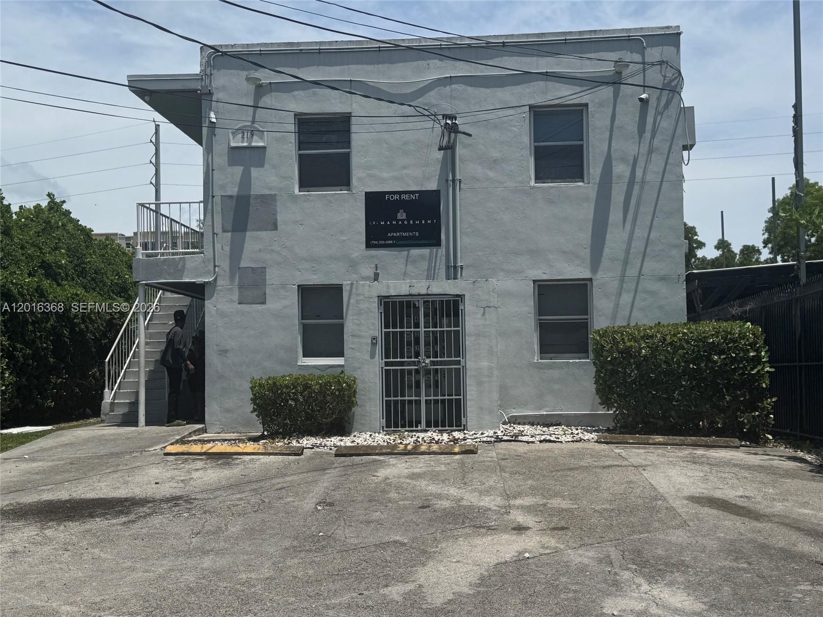 MIAMI NORTH - Residential Lease